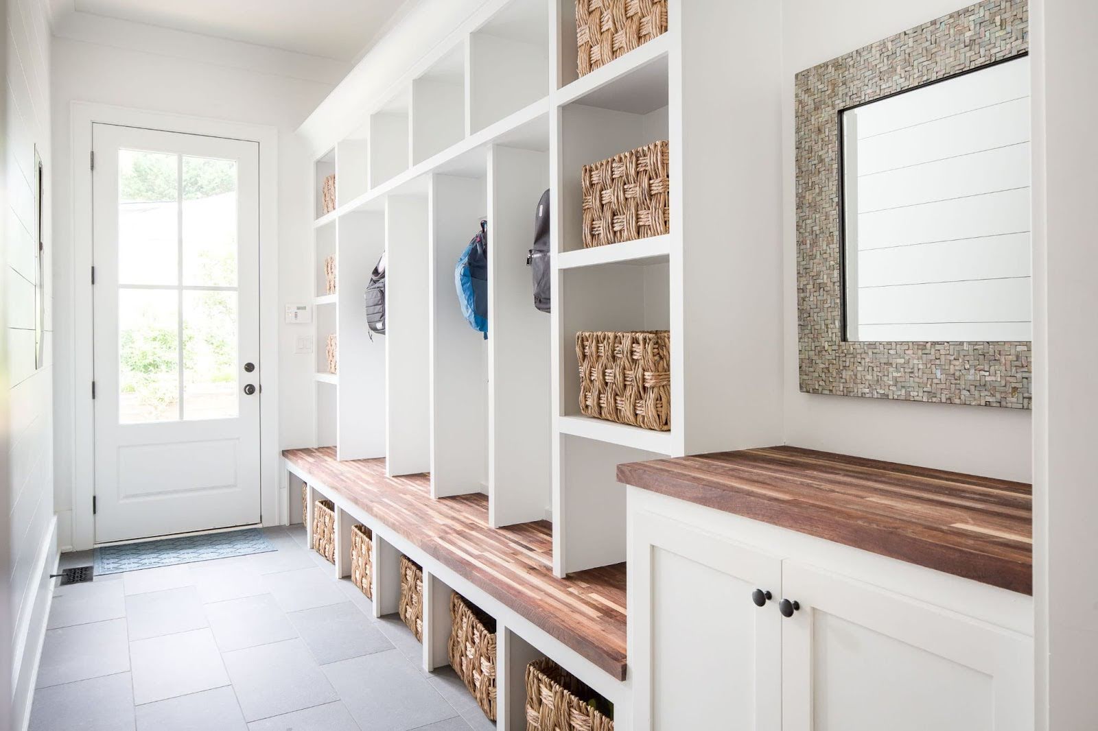 Shelf space made of wood